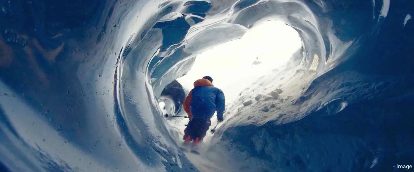 skifilm ijsgrotten sam favret