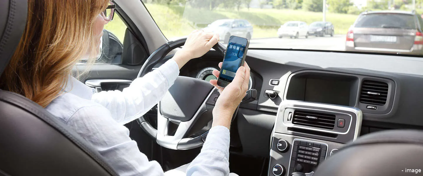 smartphone auto ergernis