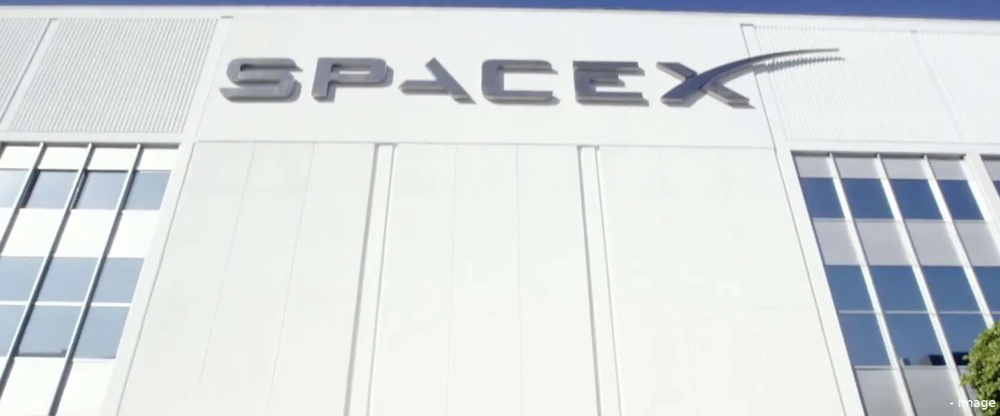 spacex satellieten nederland ufo