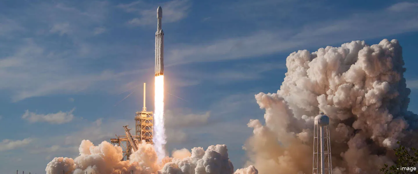 spacex voors en tegens