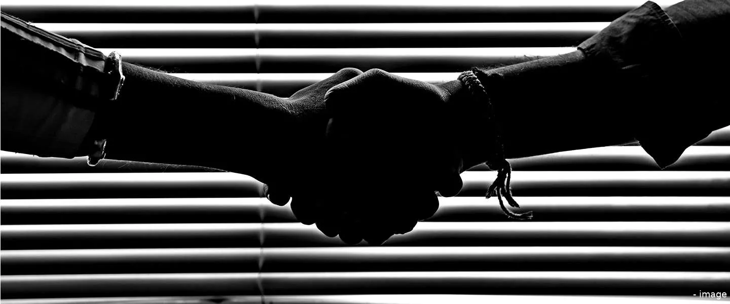 techinasia yahoo line