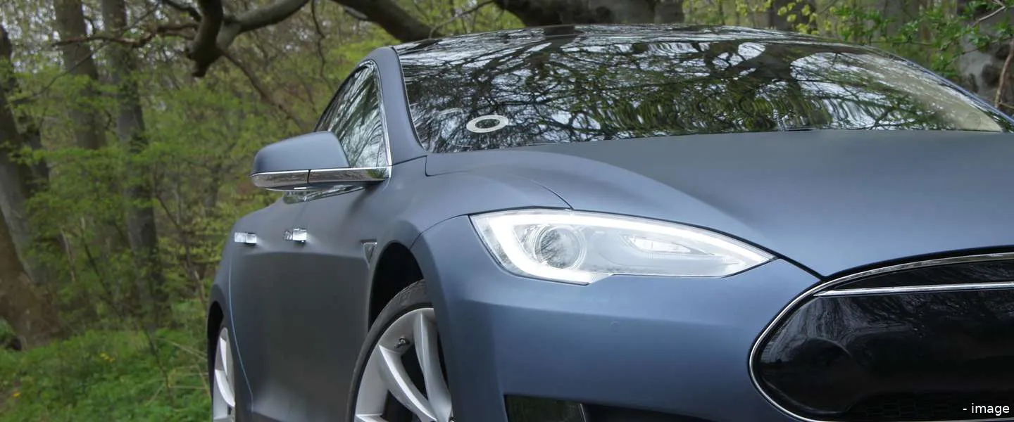 tesla extra batterij