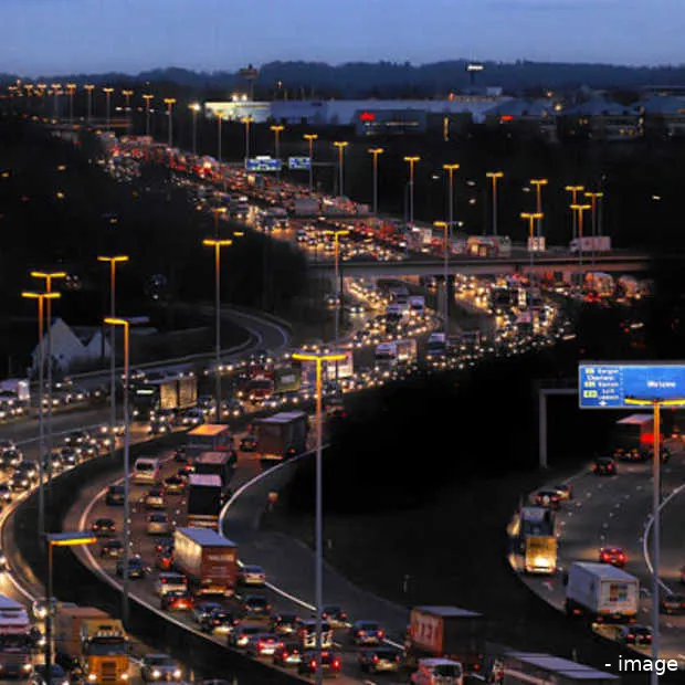 tomtom bestudeert verkeersdrukte 31 euro