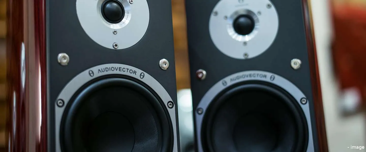 top 2000 in volle gang en whatsapp service