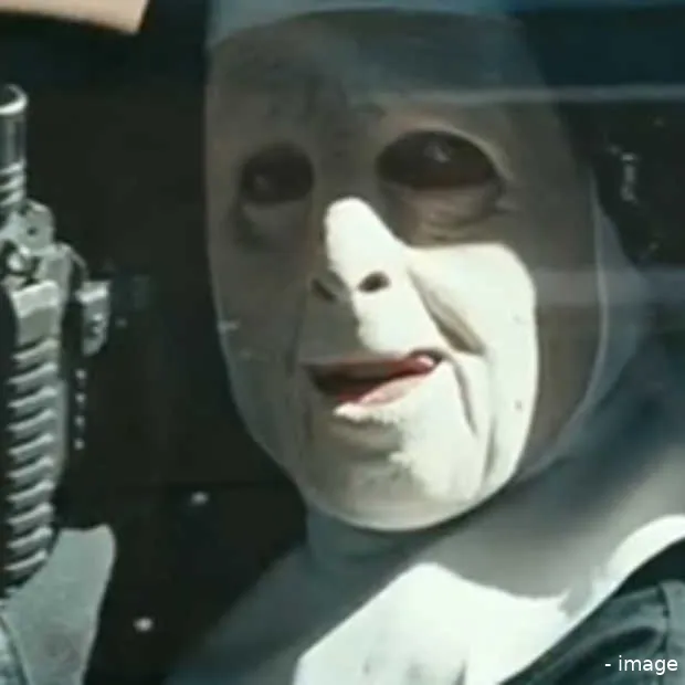 vergeleken met cybercriminelen zijn bank