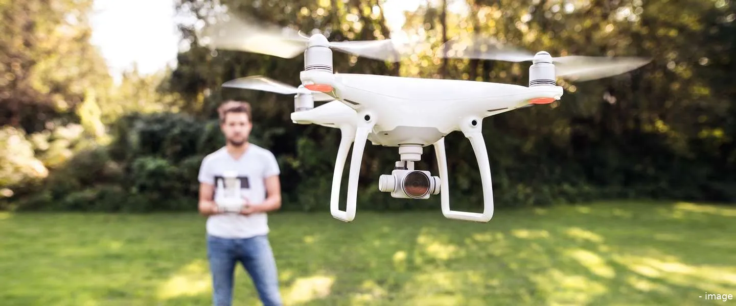 vlieg veilig app drones