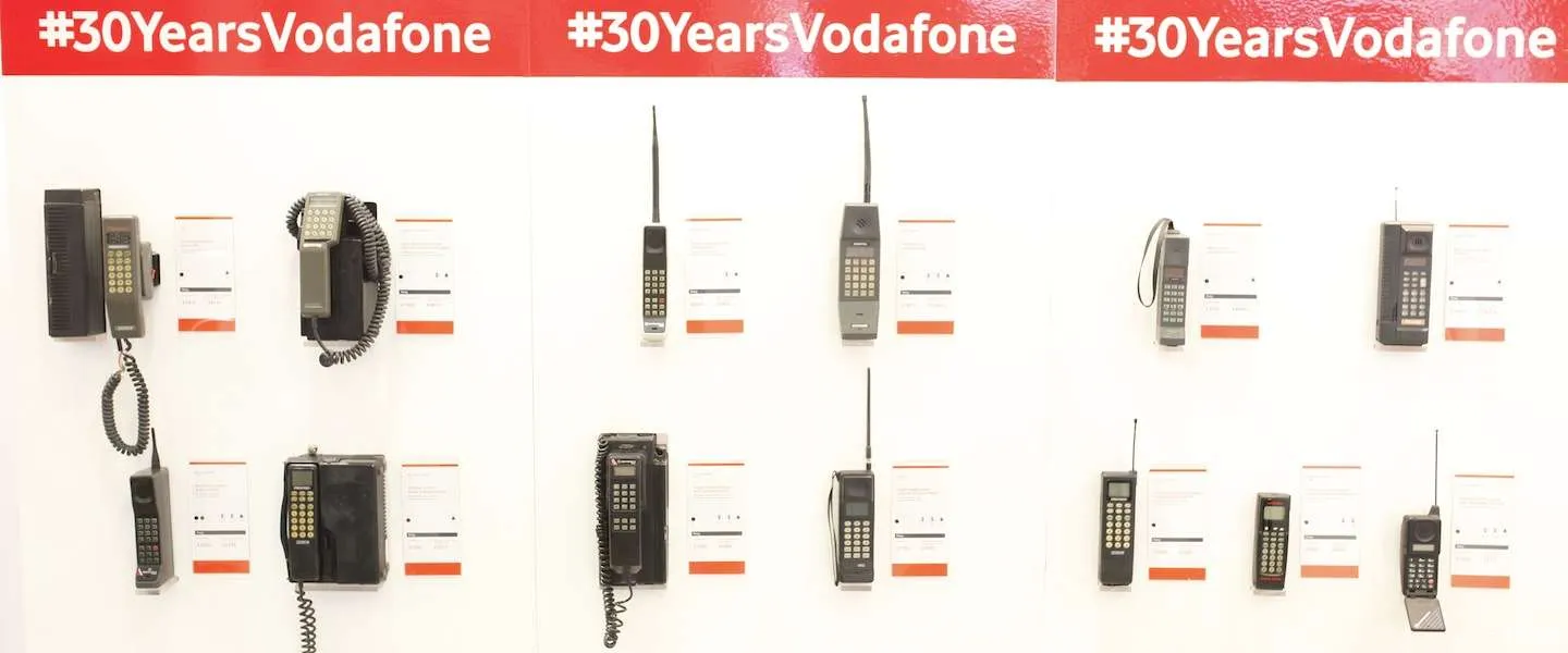 vodafone30thovers 454