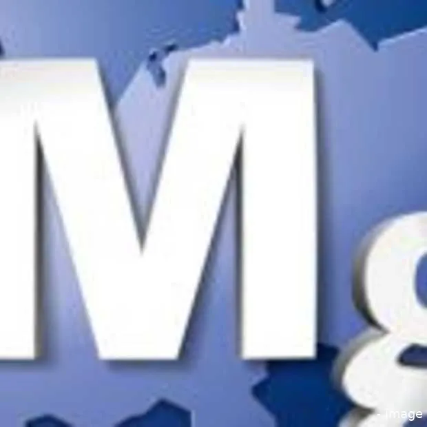 wat moet de telegraaf met social media a