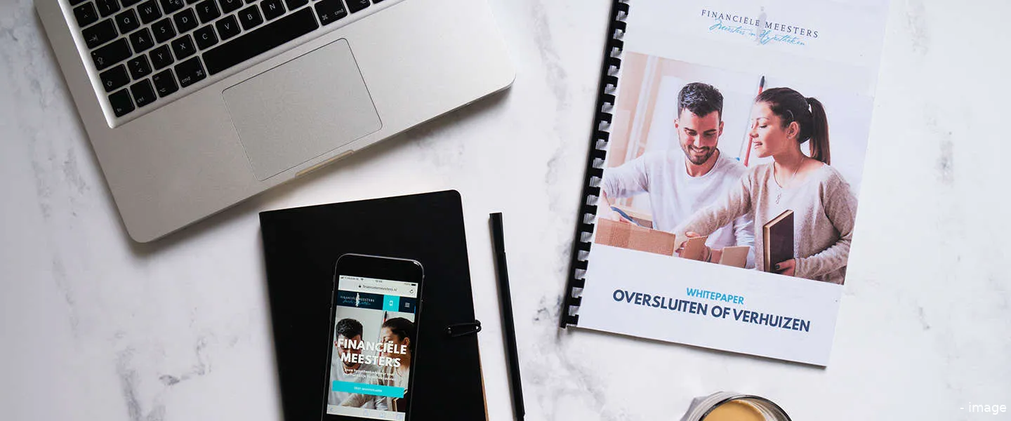 white paper dc cover