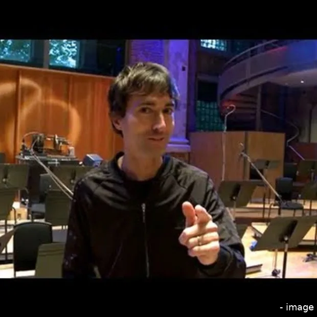 youtube symphony orchestra 2011 play you