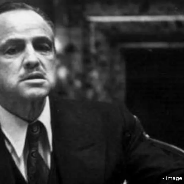 zoon godfather klaagt paramount aan