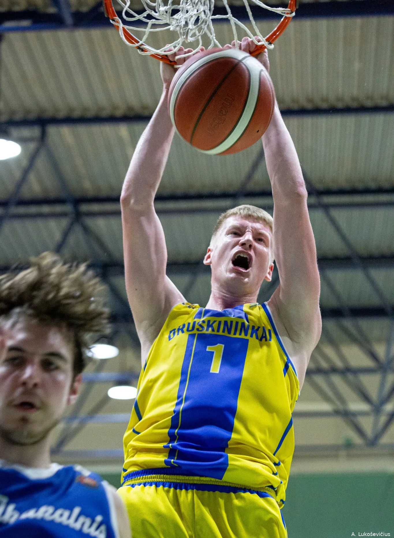 aistis340381286 5892518454209902 1965492198246185427 n