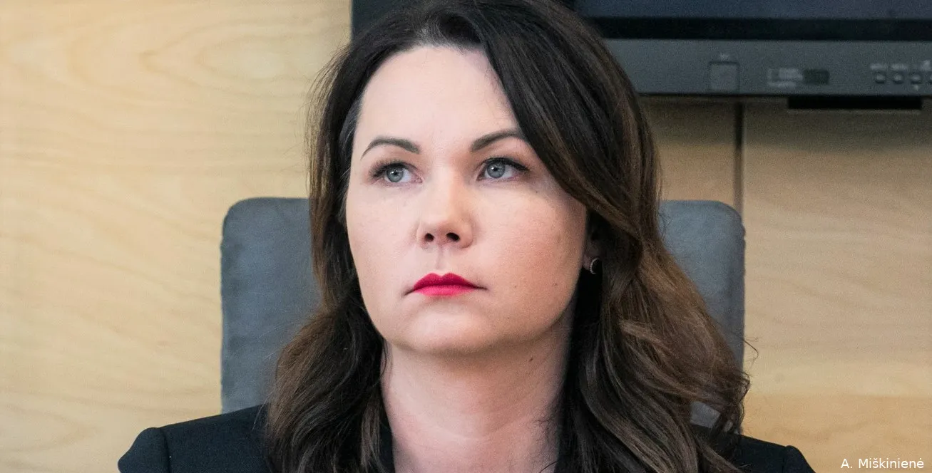 aus343197424 804633884333286 2074944262524890015 ns