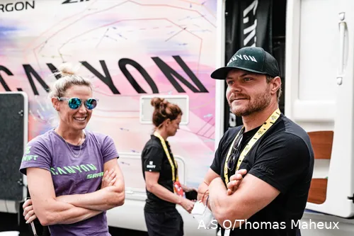 vallteri bottas tiffany cromwell