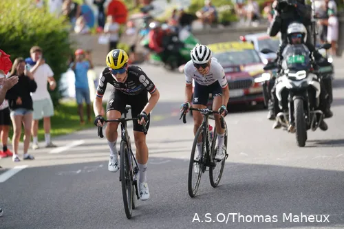 demi-vollering-kasia-niewiadoma