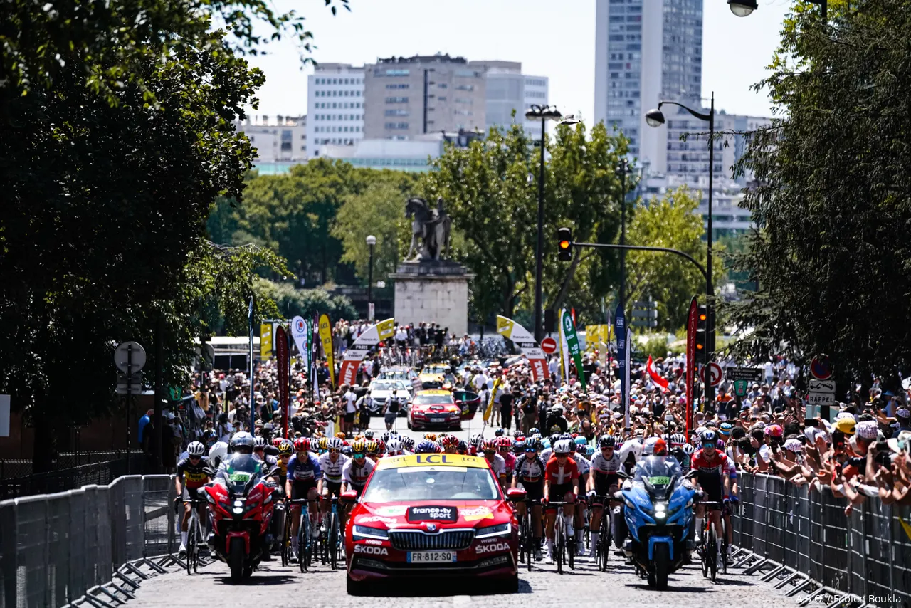 peloton tour de france femmes
