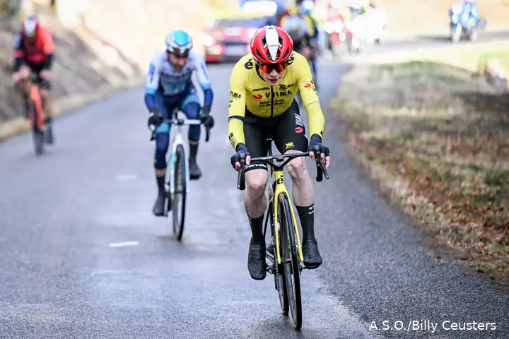 Campenaerts bereidt zich maand na vervelende val al voor op Tour, en  verklapt: 'Vingegaard is al ritten gaan verkennen'