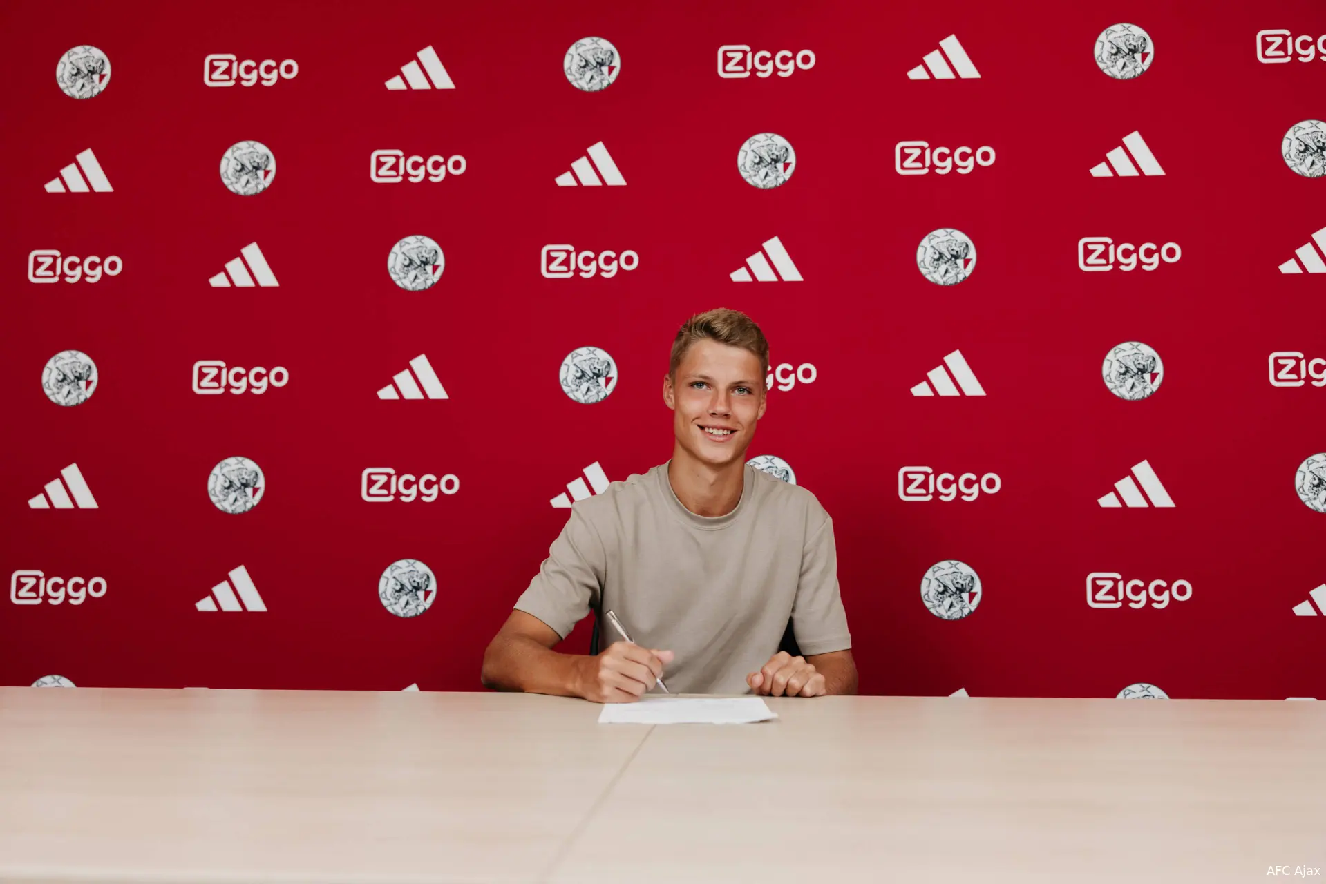 Sean-Steur-contractverlenging-2025