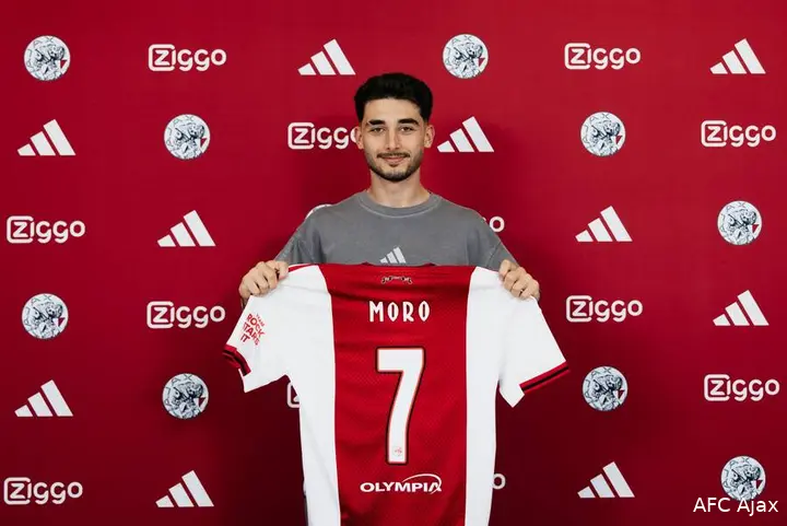 raul-moro-ajax