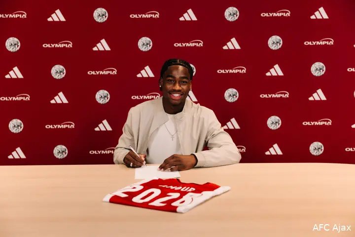 Ajax Showtime Jahyendrow Amour