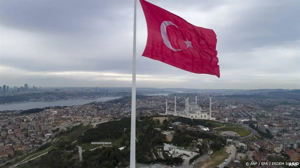 anp010625074 1