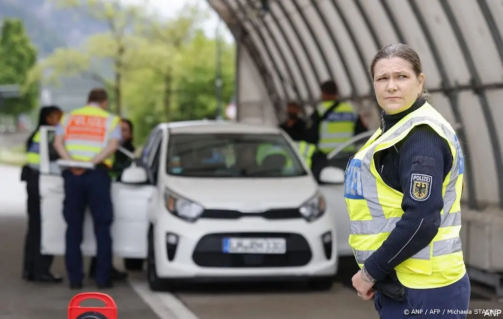 anp040625148 1