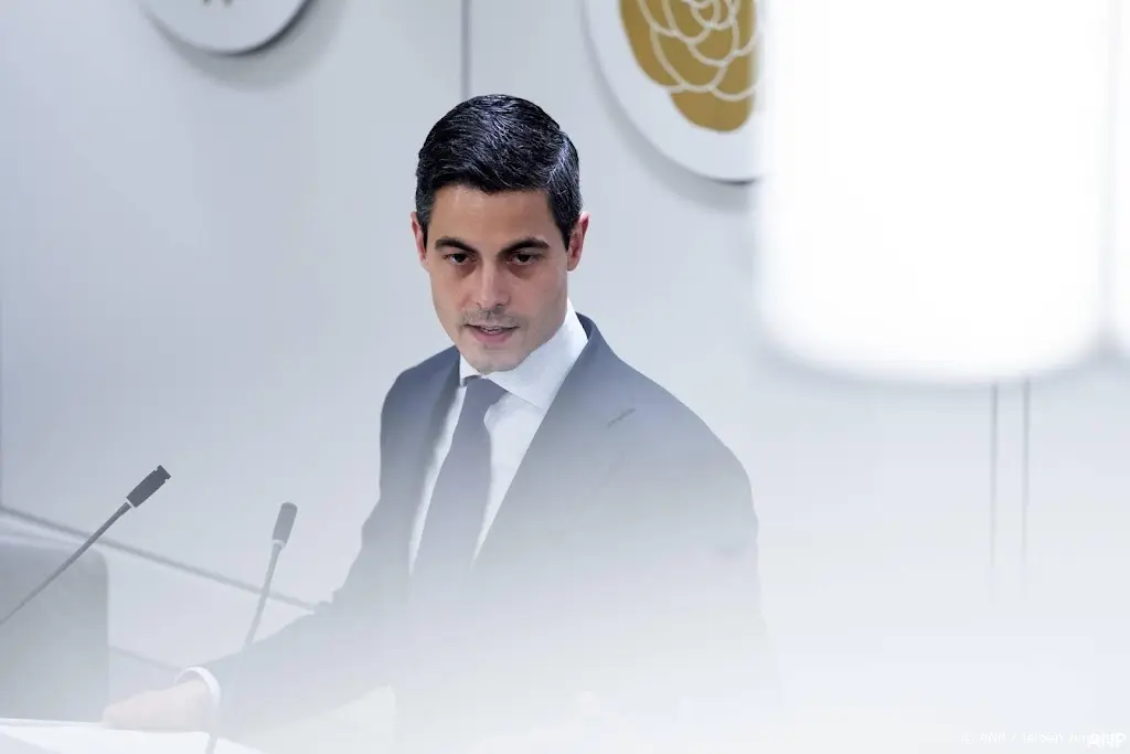 anp130426176 1