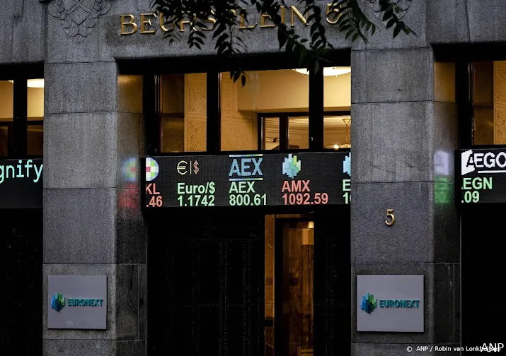 aandacht voor abn amro op licht herstellend damrak