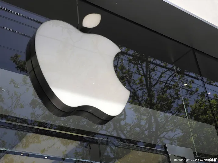 apple stijgt op wall street na geruchten over staken autoproject