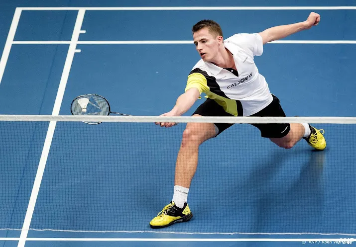 badmintonner caljouw begint olympisch toernooi met zege