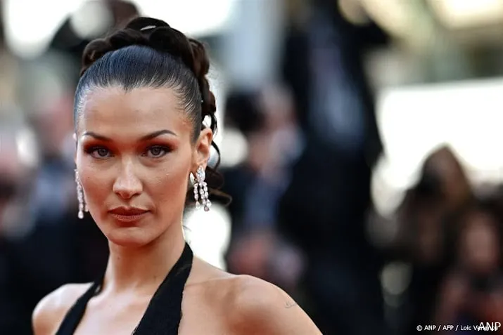 bella hadid na ophef niet langer gezicht van adidas campagne