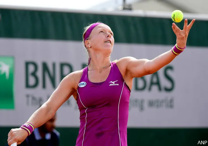 bertens probleemloos naar tweede ronde