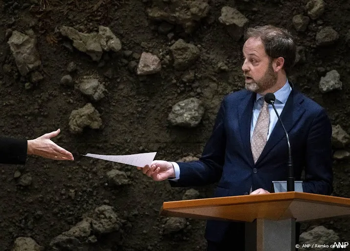 cdaer harry van der molen verlaat tweede kamer om gezondheid