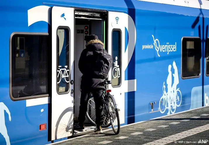 cnv personeel keolis treinen rond zwolle staakt donderdag