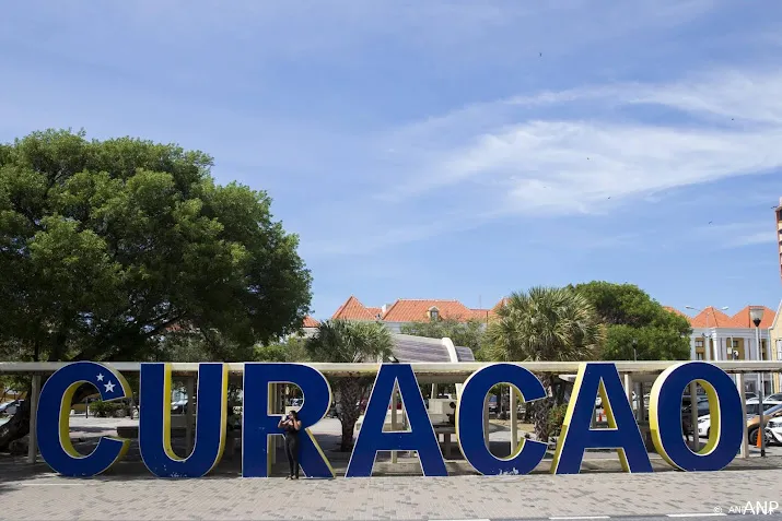 curacao verkort avondklok opnieuw