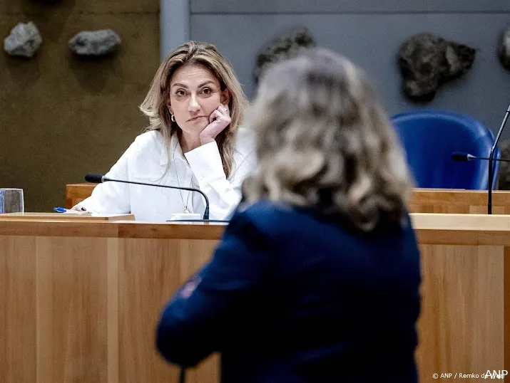 deel kamer neemt geen genoegen met verweer yesilgoz