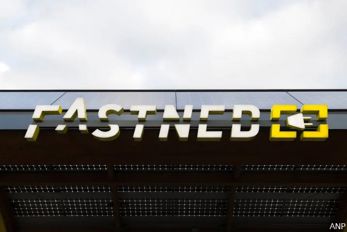 fastned breidt uit in het verenigd koninkrijk