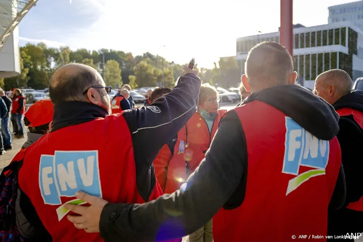 fnv dreigt met acties bij gemeenten om te laag loonbod