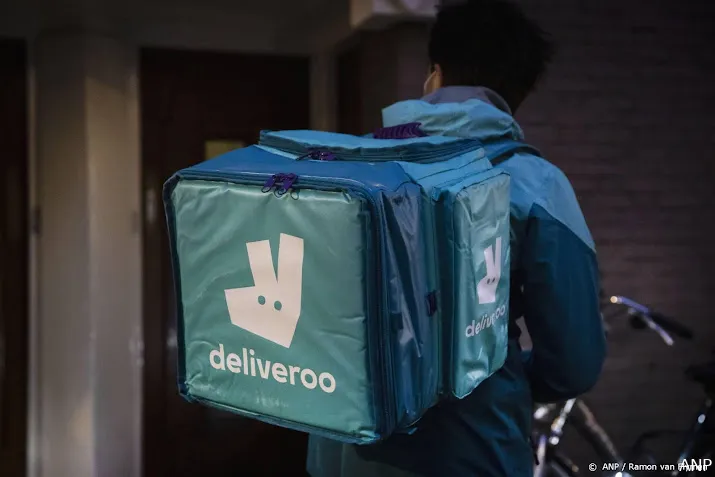 fnv klaagt deliveroo aan om nabetaling aan bezorgers