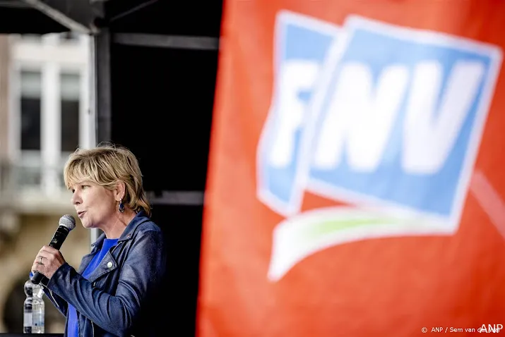 fnv zoveel mensen in armoede is gruwelijk en onbestaanbaar