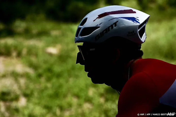 groenewegen niet meer in beeld bij laatste massasprint tour