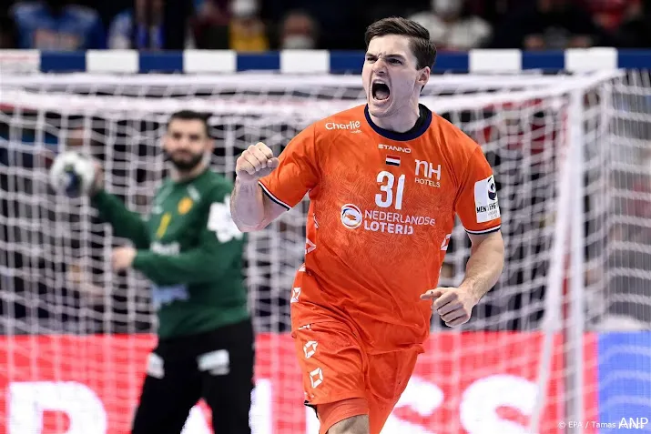 handballer smits is frustraties kwijt en wil met oranje naar ek