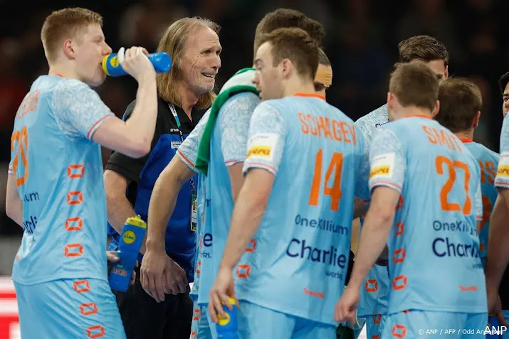 handballers onderuit tegen grieken in play offs voor wk