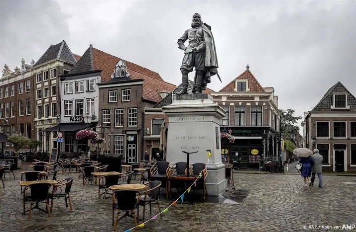 hoorn wacht nog met besluit over standbeeld j p coen