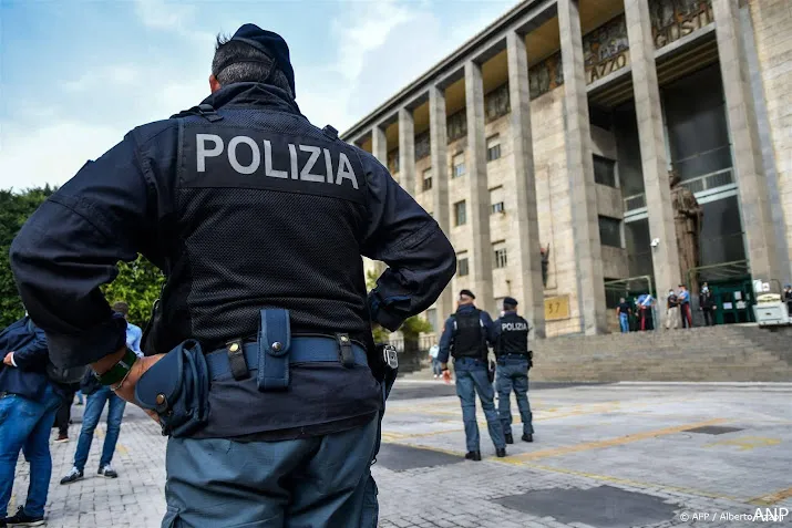 italiaanse politie hervat klopjacht op nederlander