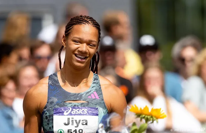 jiya sprint naar halve finales 200 meter op wk