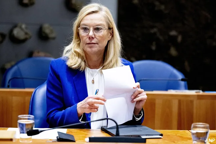 kaag denkt niet direct aan bezuinigen om prijsplafond te betalen