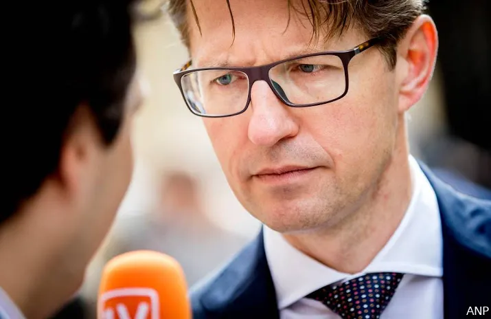 kamer wil minister horen over metromoord