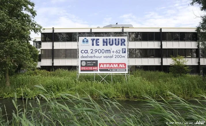 kantorenmarkt leeft vooral op door vraag naar grote ruimtes