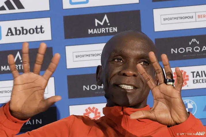 kipchoge wint marathon van berlijn voor vijfde keer